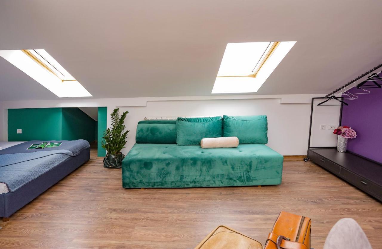 Different Apartments Nis Bagian luar foto