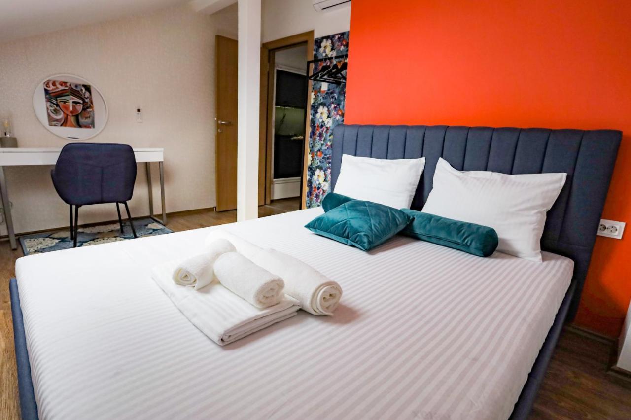 Different Apartments Nis Bagian luar foto