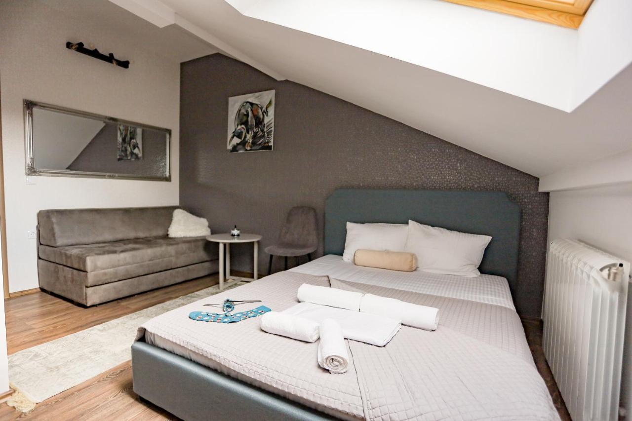 Different Apartments Nis Bagian luar foto