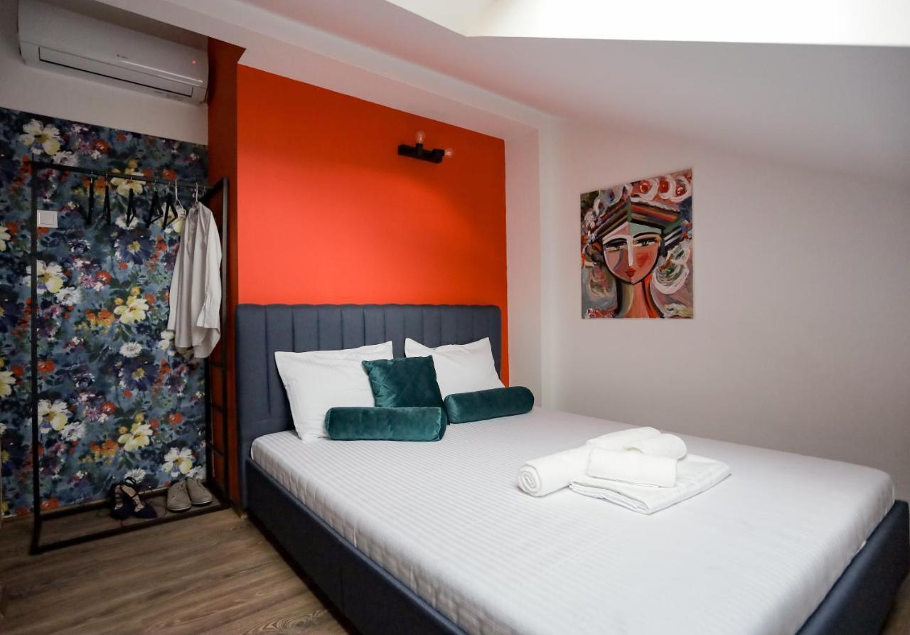 Different Apartments Nis Bagian luar foto